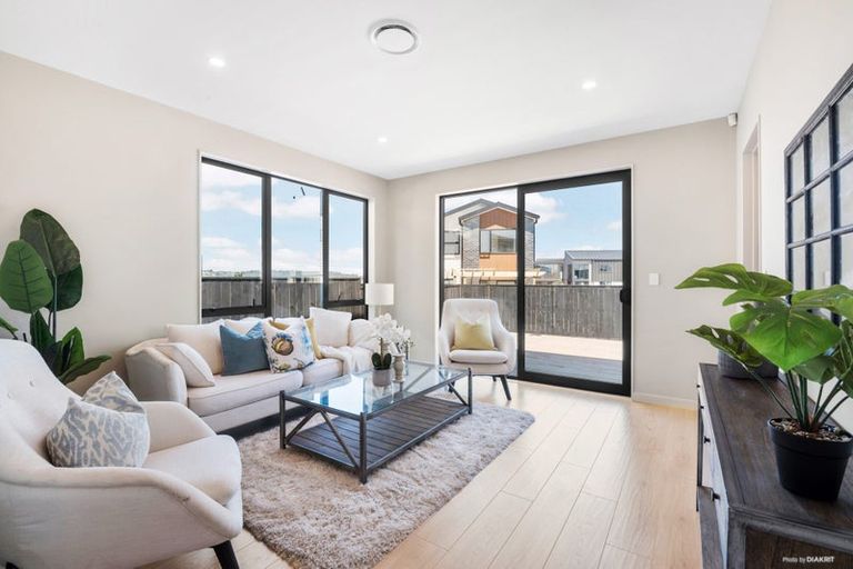 Photo of property in 20 Scott Road, Hobsonville, Auckland, 0616
