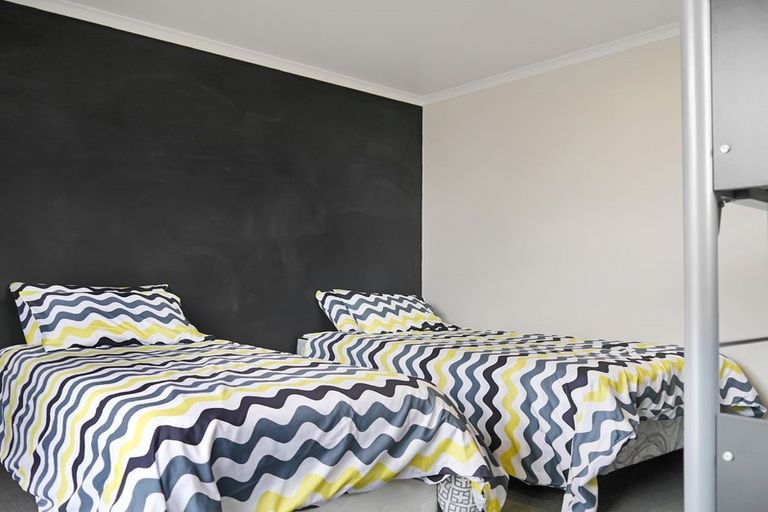 Photo of property in 23 Simons Street, Twizel, 7901