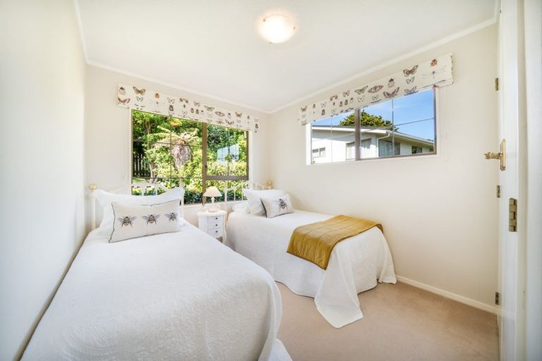 Photo of property in 8 Makatote Grove, Churton Park, Wellington, 6037