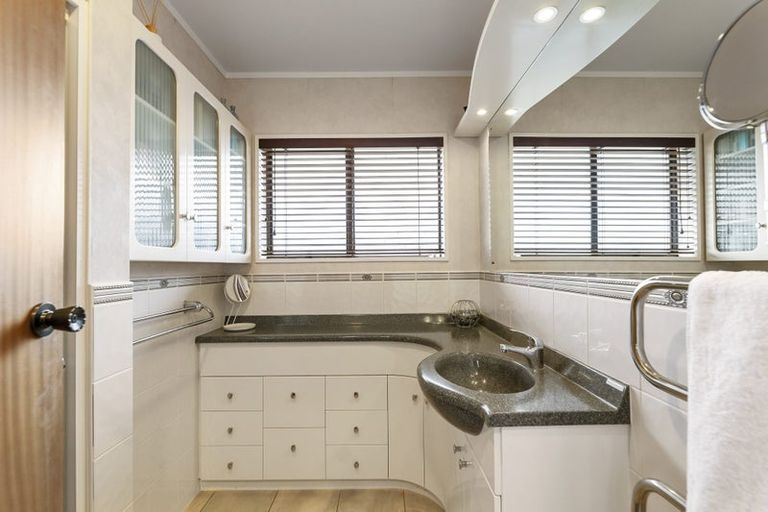 Photo of property in 128 Boucher Avenue, Te Puke, 3119