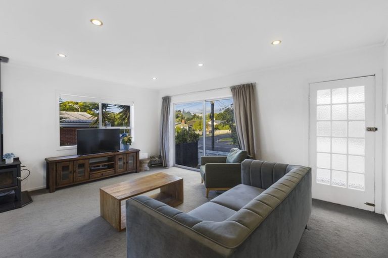 Photo of property in 19 Brook Street, Milford, Auckland, 0620