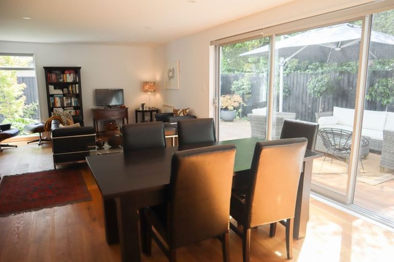 Photo of property in 95c Edgeware Road, St Albans, Christchurch, 8014