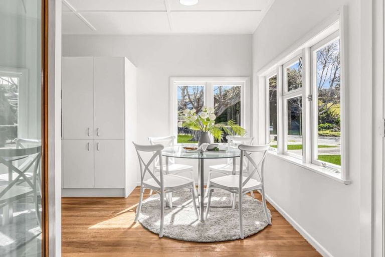 Photo of property in 25 Kent Road, Saint Johns Hill, Whanganui, 4501