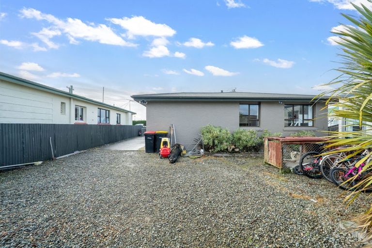 Photo of property in 8 Mackenzie Street, Winton, 9720