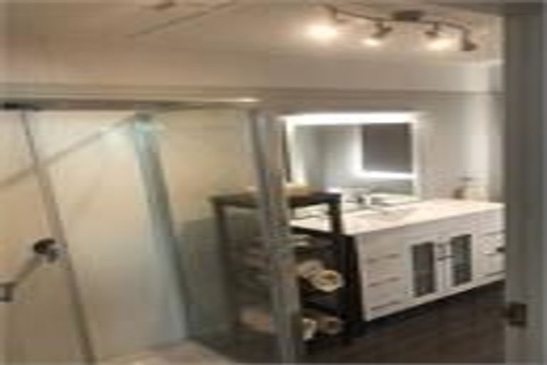 Photo of property in 8 Marine Parade, Paraparaumu Beach, Paraparaumu, 5032