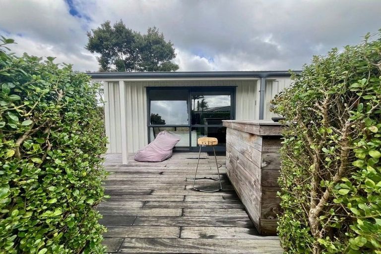 Photo of property in 33 Pacific Street, Waiuku, 2123