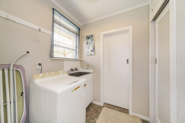 Photo of property in 21 Anaru Place, Awapuni, Palmerston North, 4412