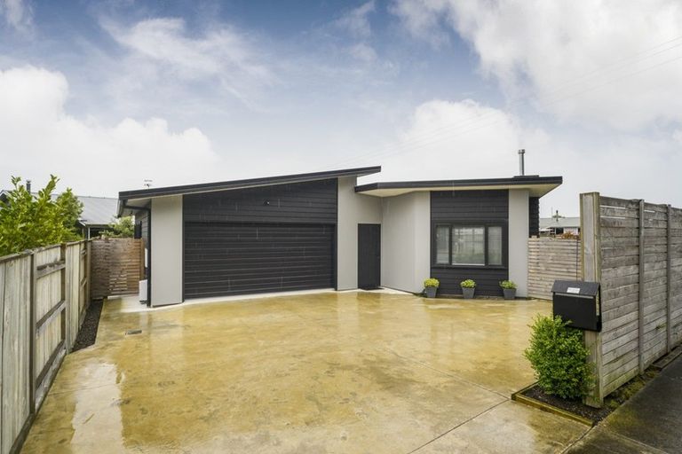 Photo of property in 157b James Line, Kelvin Grove, Palmerston North, 4414