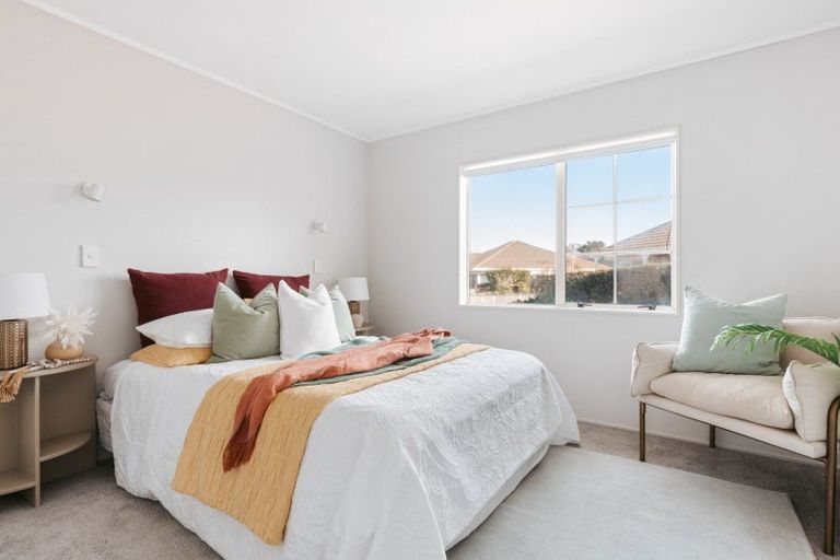 Photo of property in 17 Balmacewen Place, Mount Maunganui, 3116