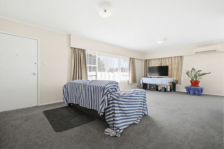 Photo of property in 15 Camden Place, Pukete, Hamilton, 3200