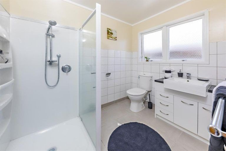 Photo of property in 4/100 Coronation Road, Papatoetoe, Auckland, 2025