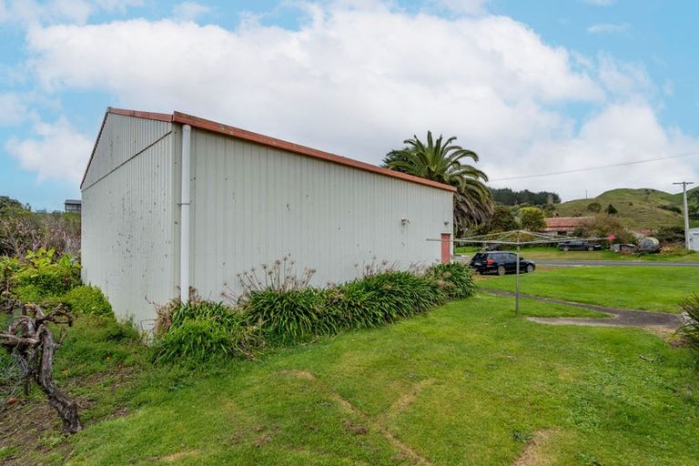 Photo of property in 1059 Pouewe Street, Kawhia, 3889