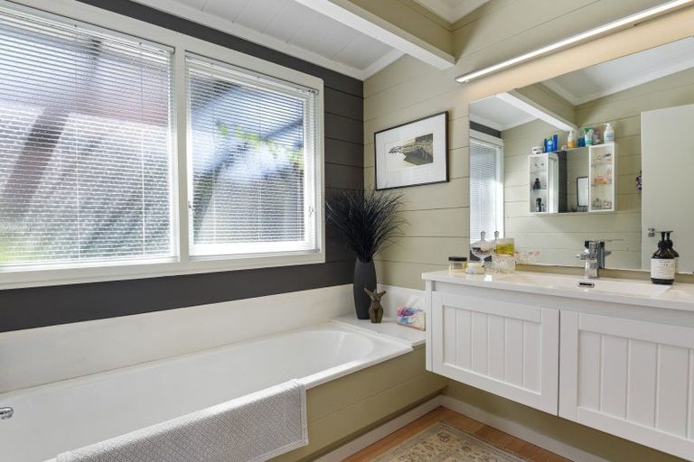 Photo of property in 977b Hamurana Road, Hamurana, Rotorua, 3097