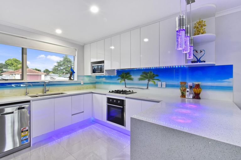 Photo of property in 9 Marblewood Grove, Pukekohe, 2120