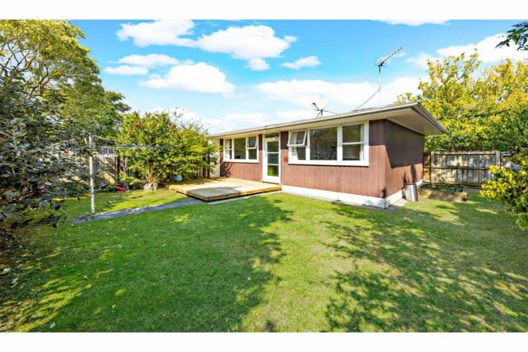 Photo of property in 1/67a Kenderdine Road, Papatoetoe, Auckland, 2025