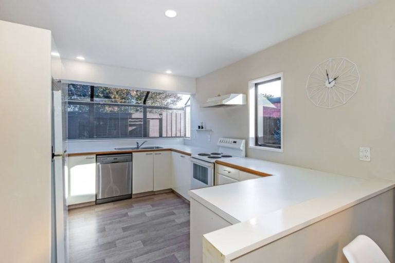 Photo of property in 16/415 Mairehau Road, Parklands, Christchurch, 8083