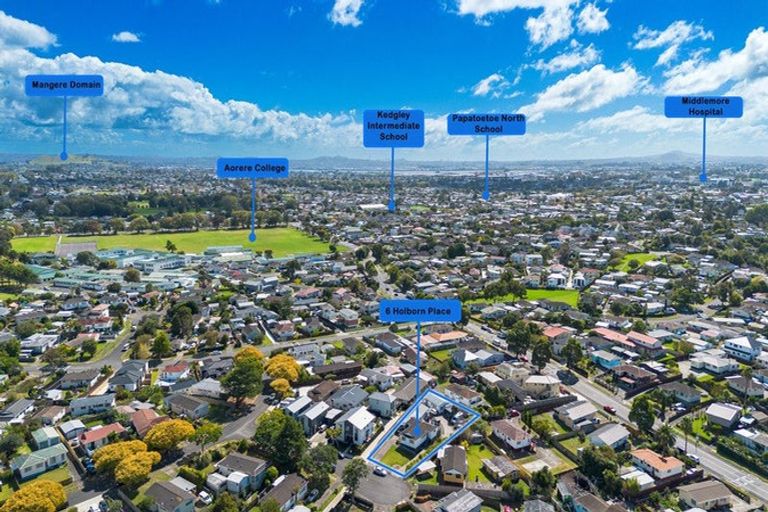 Photo of property in 6 Holborn Place, Papatoetoe, Auckland, 2025