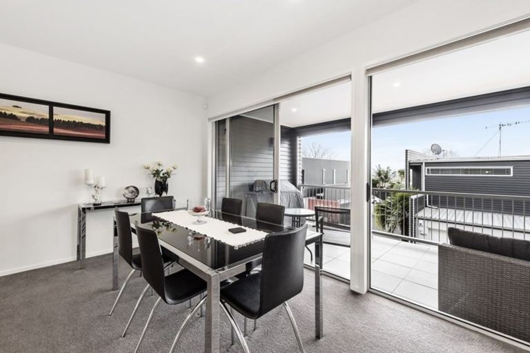 Photo of property in 23u7 Marama Street, Frankton, Hamilton, 3204