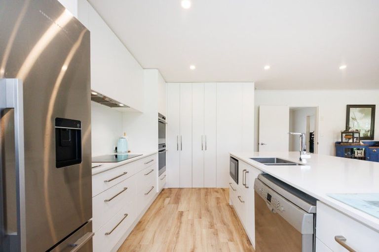 Photo of property in 31 Kahuterawa Road, Linton, Palmerston North, 4472