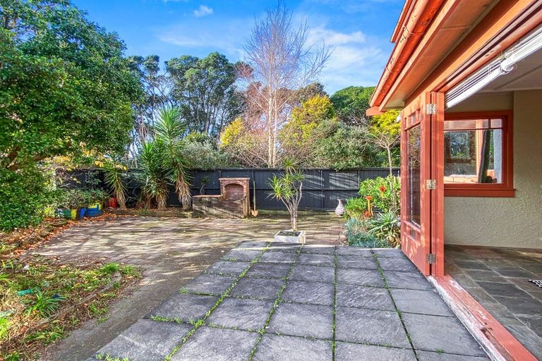 Photo of property in 49 Cameron Street, New Plymouth, 4310