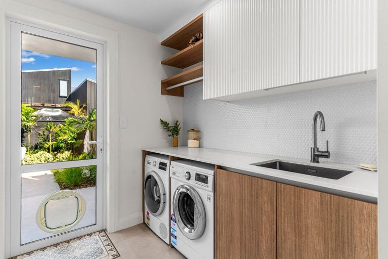 Photo of property in 22 Dune View Drive, Mangawhai, 0505
