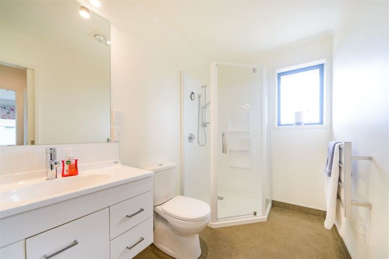 Photo of property in 27 Macdonald Heights, Feilding, 4702