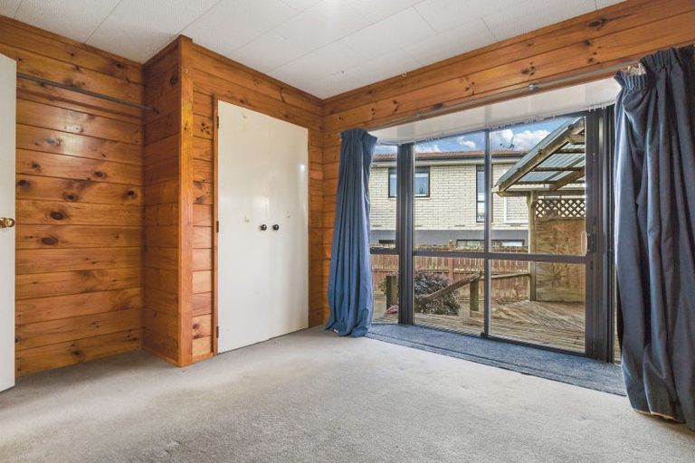 Photo of property in 48 Neri Crescent, Pomare, Rotorua, 3015