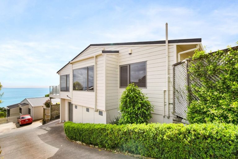 Photo of property in 1/272 Whangaparaoa Road, Red Beach, 0932