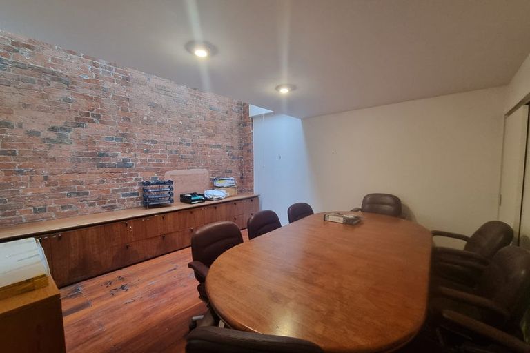 Photo of property in Courtenay Mews Apartments, 11/14u Alpha Street, Te Aro, Wellington, 6011