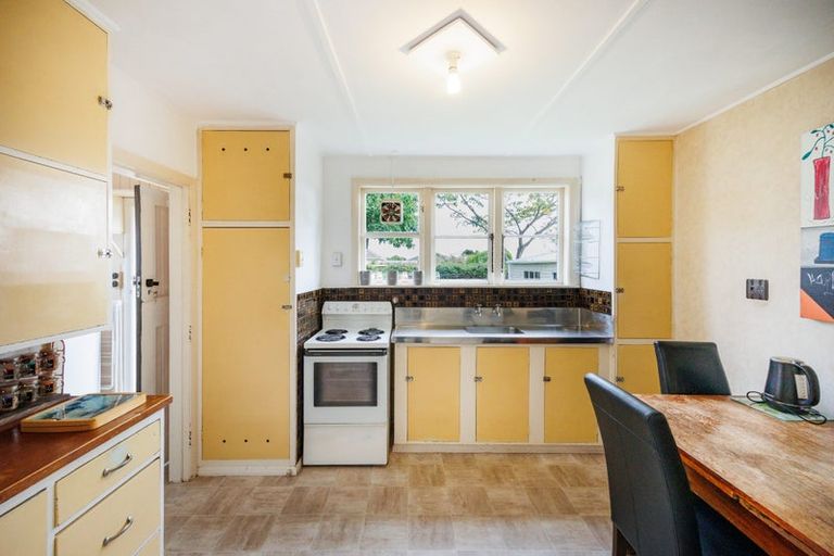 Photo of property in 182 Vogel Street, Roslyn, Palmerston North, 4414