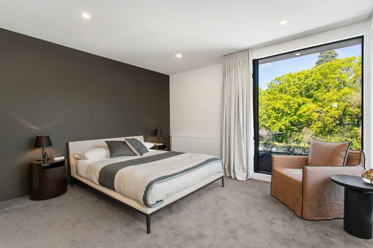 Photo of property in 27 Carlton Mill Road, Merivale, Christchurch, 8014