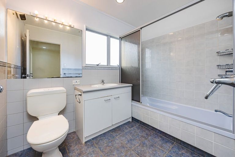 Photo of property in 1/27 Leicester Parade, Somerville, Auckland, 2014