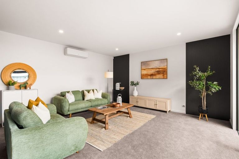 Photo of property in 99a Fendalton Road, Fendalton, Christchurch, 8014