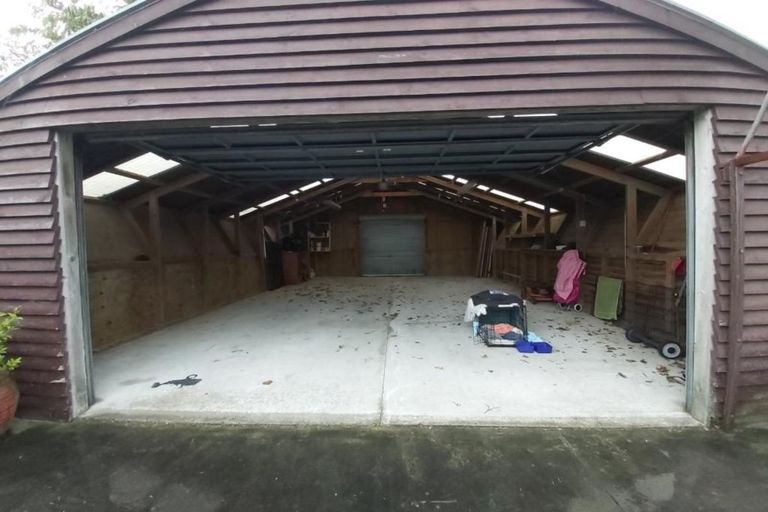 Photo of property in 35 Victoria Street, Hawera, 4610