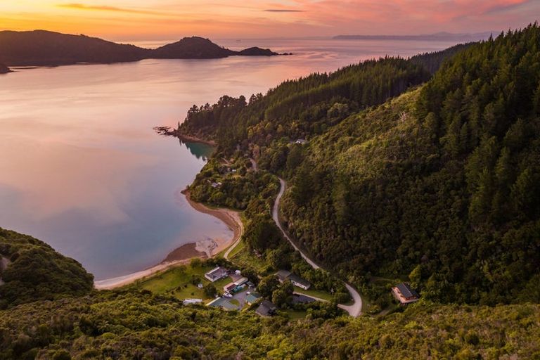 Photo of property in 1818 Port Underwood Road, Port Underwood, Picton, 7281