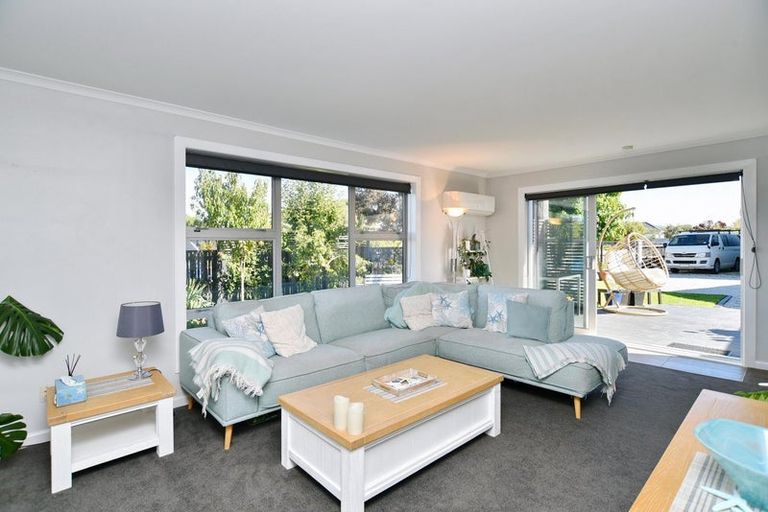 Photo of property in 44 Geddis Street, Rangiora, 7400