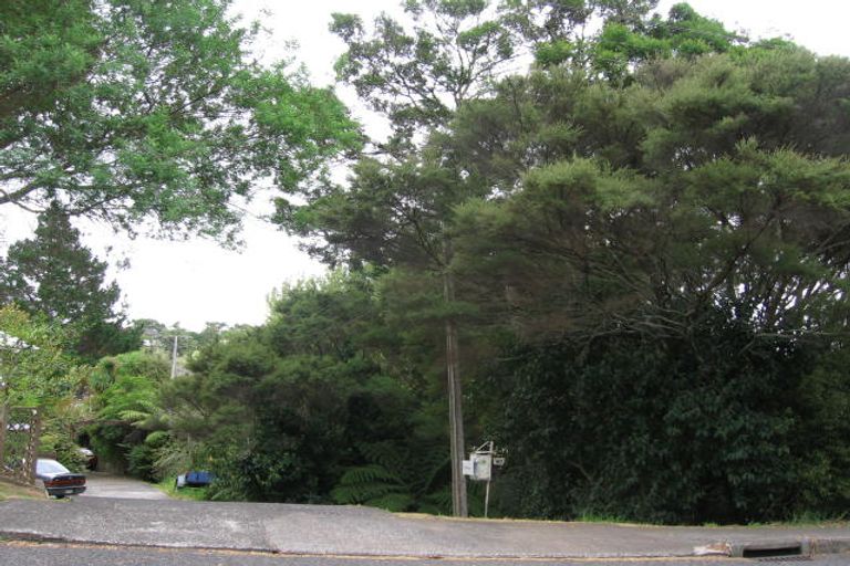 Photo of property in 40 Lanigan Street, Birkdale, Auckland, 0626