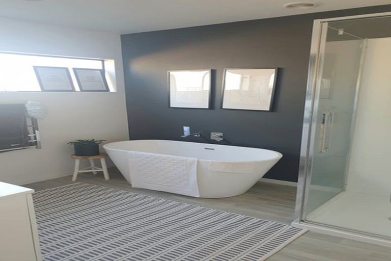 Photo of property in 2/58 Philpotts Road, Mairehau, Christchurch, 8052