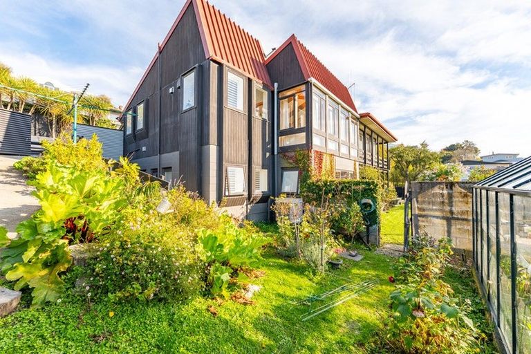 Photo of property in 82 Douglas Street, Highfield, Timaru, 7910