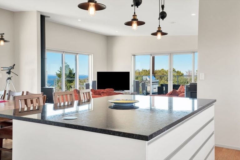 Photo of property in 10 Woods Ridge Road, Kawau Island, 0920