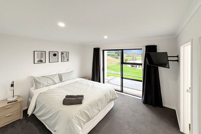 Photo of property in 18 Cracroft Drive, Putiki, Whanganui, 4500