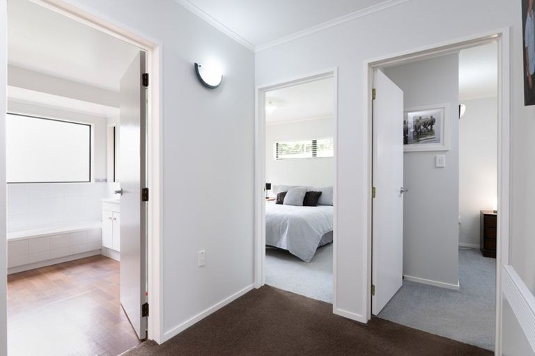 Photo of property in 18 Phoenix Place, Dinsdale, Hamilton, 3204