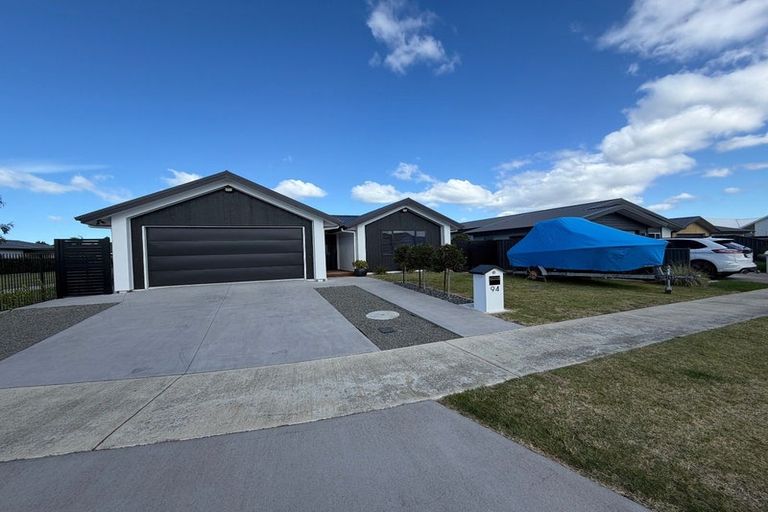 Photo of property in 94 Hunter Drive, Awatoto, Napier, 4110
