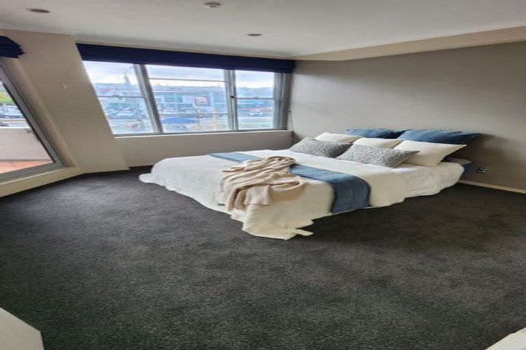 Photo of property in Construction House, 52/80u Kent Terrace, Mount Victoria, Wellington, 6011
