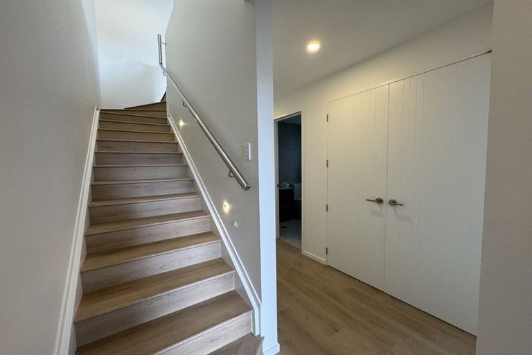 Photo of property in 202a Henwood Road, Westgate, 0814