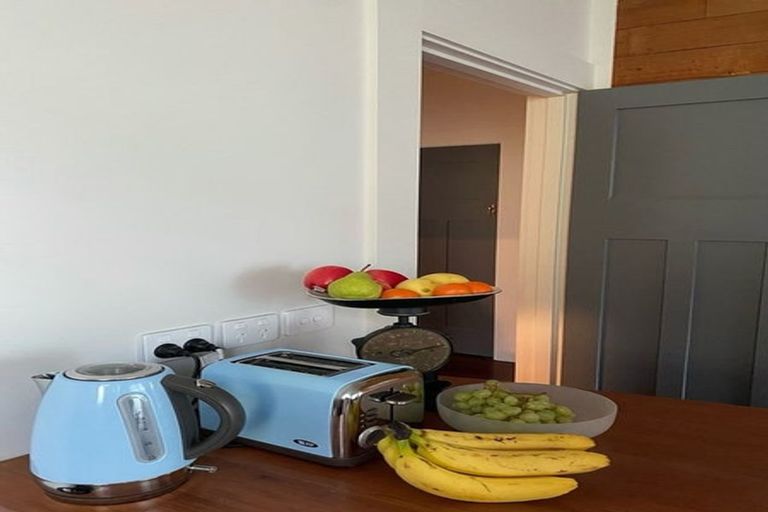 Photo of property in 153 Carlyle Street, Napier South, Napier, 4110