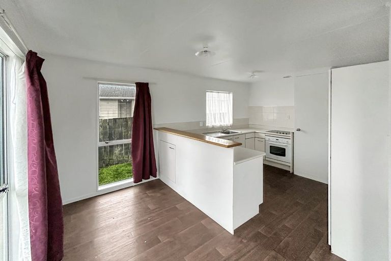 Photo of property in 3a Colonial Place, Kelvin Grove, Palmerston North, 4414