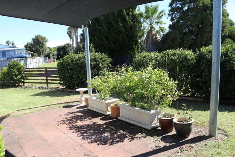 Photo of property in 7 Litchfield Place, Clarks Beach, 2122