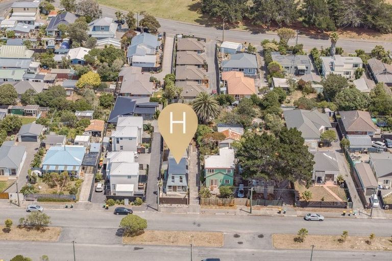 Photo of property in 1/114 Oram Avenue, New Brighton, Christchurch, 8061