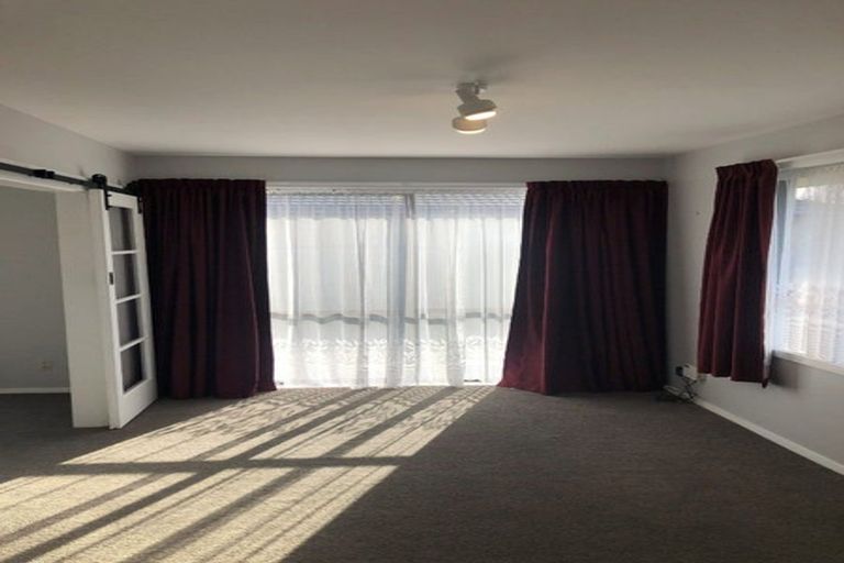 Photo of property in 7 Compton Street, Woolston, Christchurch, 8062